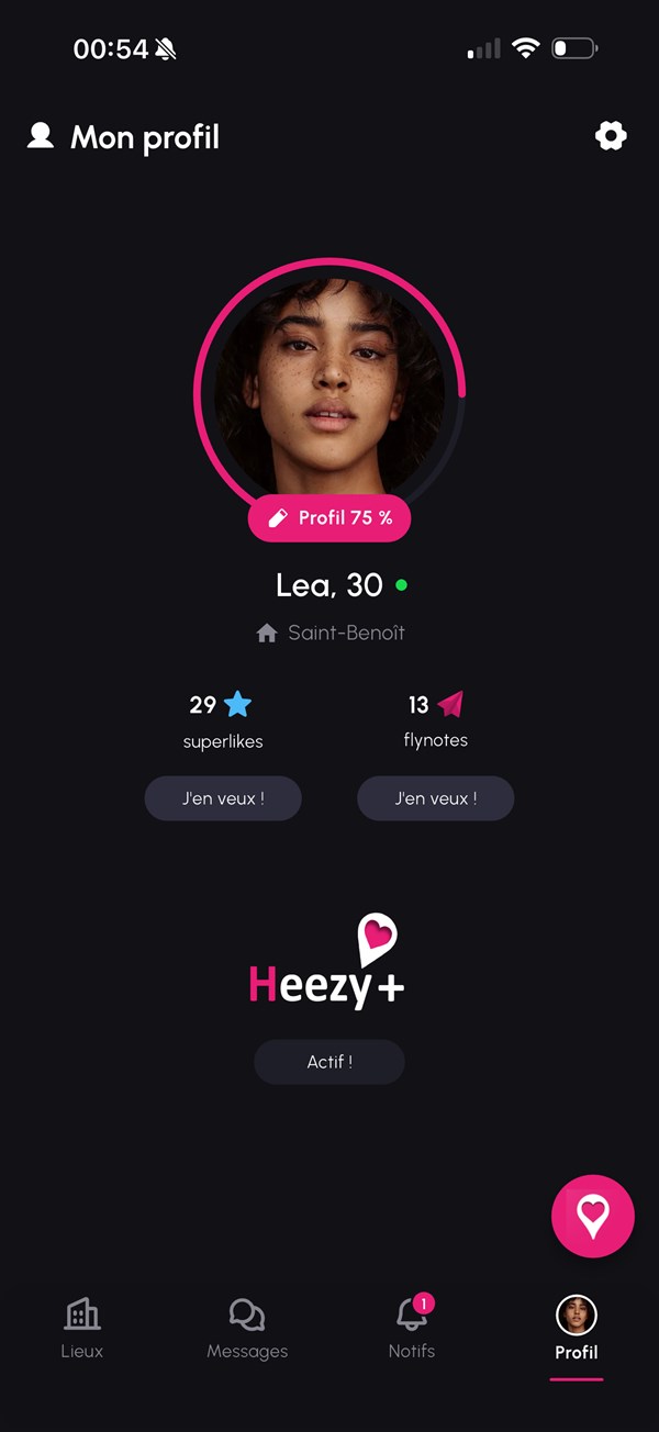 Écran « Mon profil » Heezy : progression du profil, superlikes, flynotes et abonnement Heezy+